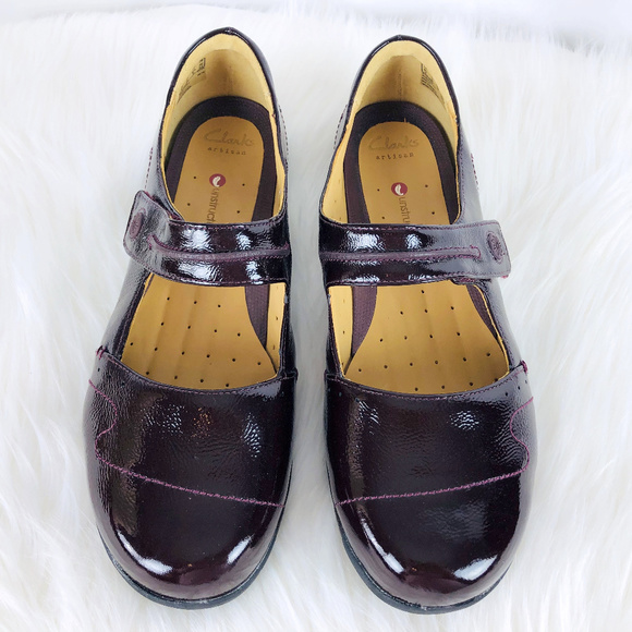 clarks patent shoes